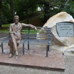 Пам'ятник А. Чехову у місті Суми